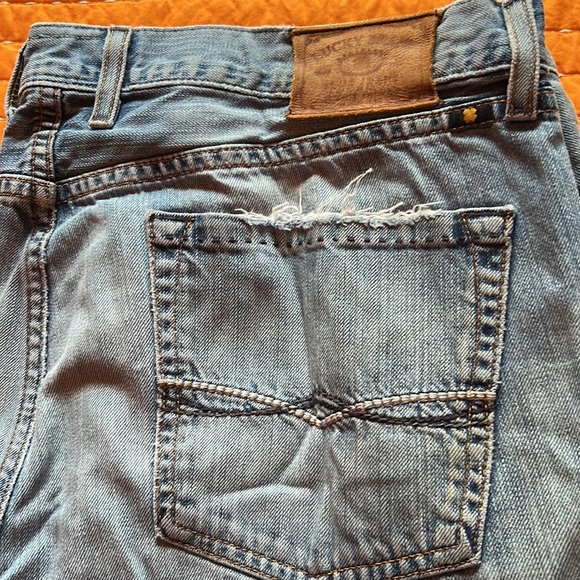 Lucky Brand Vintage men’s Straight  36x32  zippered fly  distressed - Picture 1 of 5